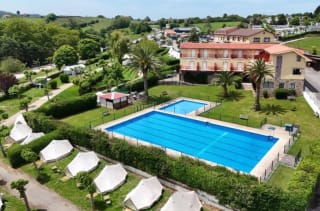 1 noche en Santillana Bungalow & Glamping Resort por 29€ en Buscounchollo