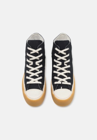 Converse Chuck Taylor All Star Retro zapatillas altas por 25,90€