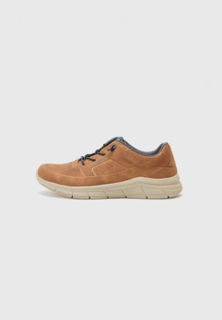 Zapatillas Bugatti SOA por solo 22,90€