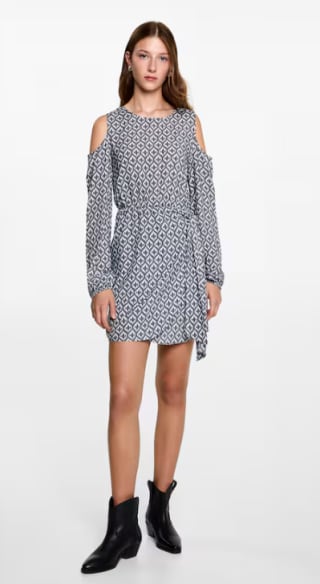 Vestido con hombros descubiertos por 4.99€