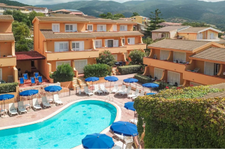 Cerdeña: 7 noches con vuelos + Apartamentos Le Onde por 198€ en Traventia