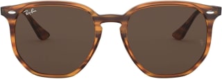 Ray-Ban RB4306 anteojos de sol 54 mm por $1,894.57 en Amazon