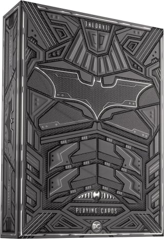 Theory11 The Dark Knight Trilogy Premium Playing Cards por $228.12 en Amazon