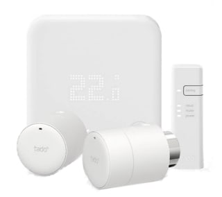 tado Thermostaat V3+ Starterskit 2 Slimme Radiatorknoppen voor €277 bij Mediamarkt