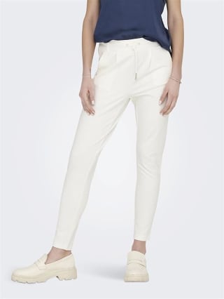 Only Poptrash Life Easy Broek voor €19,53 bij Amazon