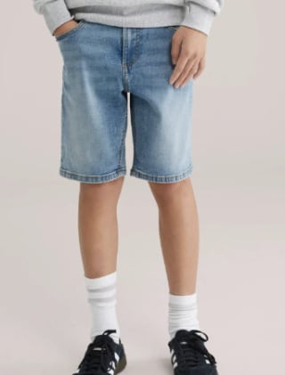 Kinderkleding vanaf €2,39 in de sale bij Kleertjes (20% extra kassakorting)