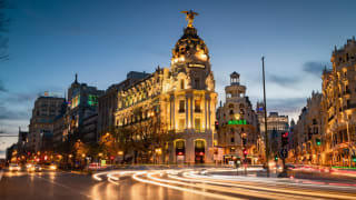 Vuelo redondo Ciudad de México – Madrid (sin escalas) desde $10,019 en Iberia