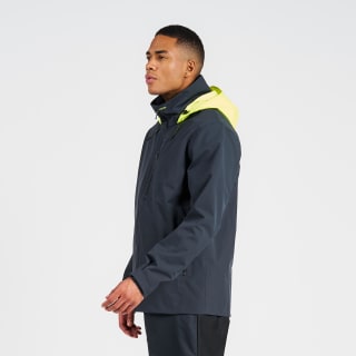Veste de voile imperméable Sailing 500 pour 34,99€ chez Decathlon