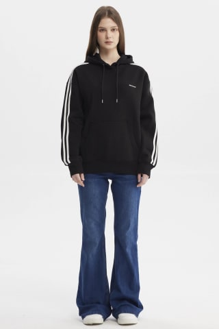 Polerón Holly Concept Negro por solo $22.490 en Holly Concept Chile
