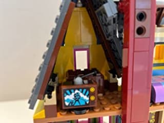 LEGO Disney en Pixar Huis uit de film 'Up' Modelbouwset voor €41,60 bij Amazon