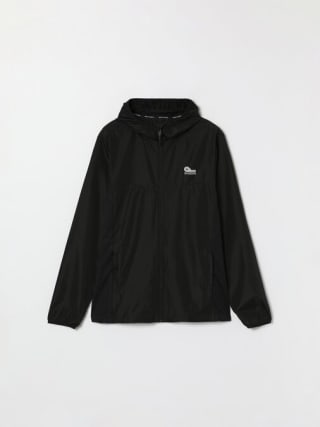 Cazadoras y abrigos desde solo 4,99€ en Lefties