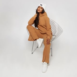 Karl Kani Small Signature Hoodie honey brown voor €30 bij Snipes