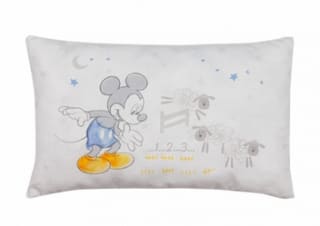 Cojín Disney estampado por tan solo 4,54€