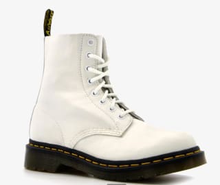 Dr. Martens schoenen voor €79,20 per paar