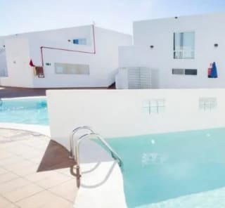LANZAROTE 4 a 7 noches con vuelos + apartamento en Costa Teguise desd 147€ por persona