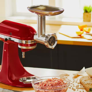 KitchenAid Vleesmolen en Worstenmaker accessoire voor €85,90 bij Amazon
