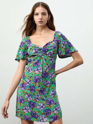 Vestidos de mujer desde solo 2,99€ en Lefties