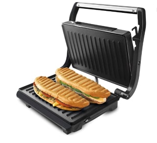 Taurus Amazing GR1700 - Sandwichera eléctrica de 700W, con placas grill antiadherentes, placa superior auto ajustable, asa toque frio, bloqueo placas, almacenaje vertical por 19.9€