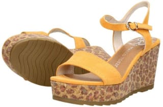 Marco Tozzi dames schoenen met sleehakken voor €11,99 bij Schuurmanschoenen