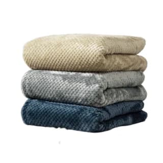 Mantas 100 x 70 cm en varios colores por 5.89€