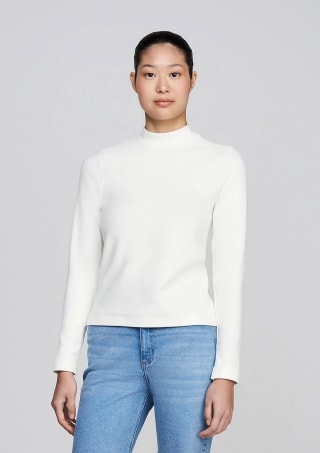 Blusa Off White de Manga Longa - R$ 69,99
