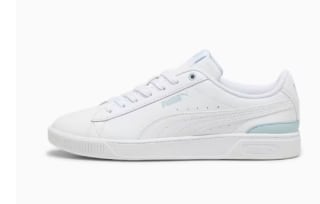 PUMA Vikky V3 leren sportschoenen voor dames PUMA White Frosted Dew Blue voor €27,96 dmv code bij PUMA