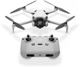 Catch DJI Mini 4 Pro drone with remote controller from eBay for £604.99