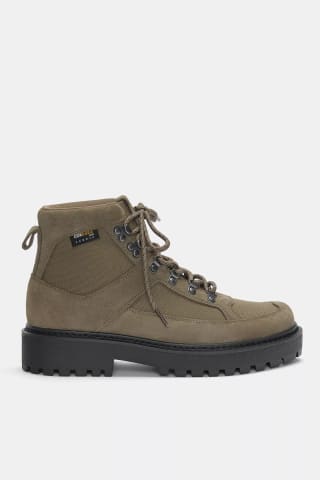 Botas montaña Cordura por 12,99€