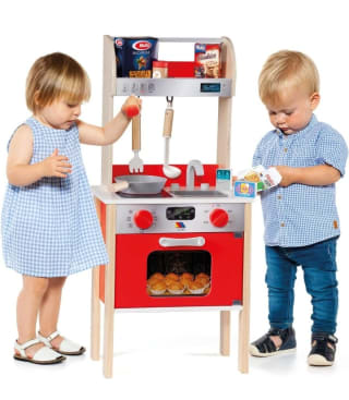 MOLTO Cocinita de Madera pir 27,85€.