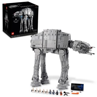 LEGO Star Wars AT-AT UCS coor €659,99 bij Intertoys