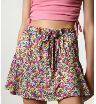 Falda corta estampada por 3,99€