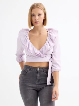 Camiseta Crop con Volante para Mujer por 5.9€