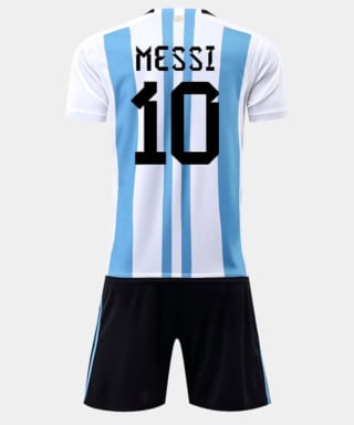 Camiseta de fútbol 2022/2023 Argentina Messi a solo 19,90€