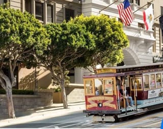 Alojamiento en habitación Standard King hasta octubre por 139€-149€ por noche.