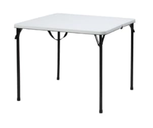 Mesa plegable Mainstays cuadrada de 71x86 cm por $7.990