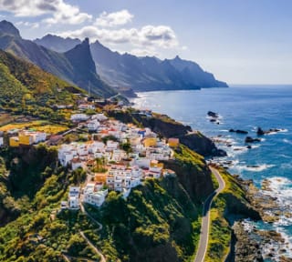 Vuelos directos desde Valencia a TENERIFE desde 25€