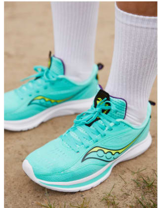 Zapatillas de Running para Mujer Saucony Kinvara 13 por 54€