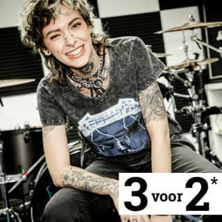 3 halen 2 betalen op geselecteerde T-shirts bij Large