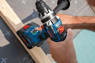 Bosch Professional GSB 18V-150 C Schroefklopboormachine - BITURBO - Zonder 18 V accu en lader voor €209,33 bij Toolstation