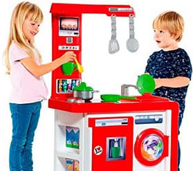 Cocinita de Juguete con Electrodomésticos y Luces MOLTO a solo 28,99€