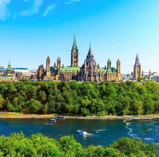 Vuelo Redondo Cancún a Canadá, Ottawa desde $3,854 en Skyscanner