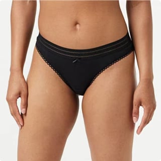 Pack de 5 braguitas tipo tanga de algodón Iris & Lilly por 9,34€