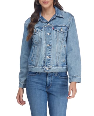 Chamarra de Mezclilla Levi's por $600 en El Palacio de Hierro