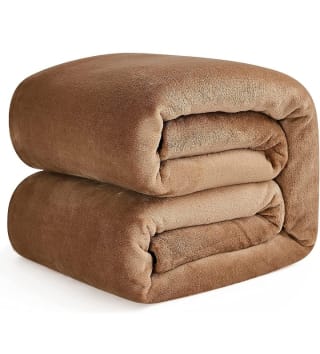 Manta para sofá por 9,99€.