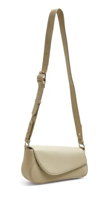 Pieces Bolso color beige por 15,16€.
