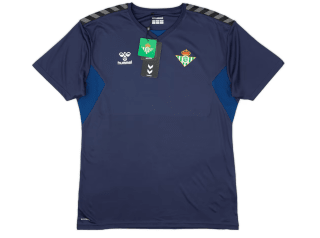 Camiseta de entrenamiento Hummel Real Betis 2023-24 Hombre por solo 10,79€