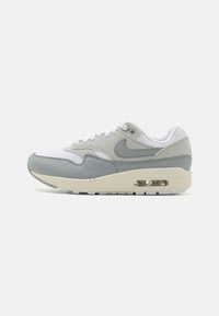 Nike Air Max 1 '87 sneakers voor €63,96 dmv code bij Zalando