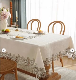 Mantel jacquard con diseño bordado a solo 4,75€