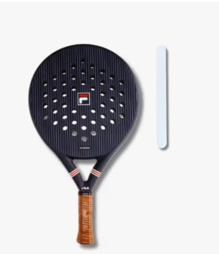 Pala de Pádel FILA The Bellator Pala Vintage FILA de Precisión + Protector por 56.31€ (Cuenta Nueva 44.31€)