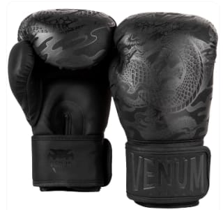 Gants de boxe Venum Dragon's Flight , Noir à 40€